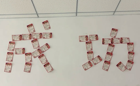 Ϊ������ ���ж���д�Ի͡�������1��������